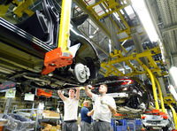 Opel stellt Hunderte Leiharbeiter ein