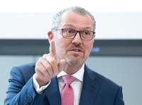 Dulger fordert Abkehr von Rente mit 63
