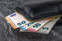 Keine Bargeld-Knappheit vorm Fest